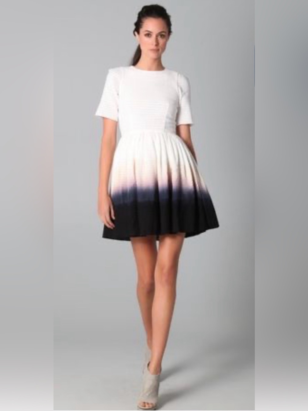 Ellery White to Navy Ombre Circle pointelle Dress short sleeve Size 2